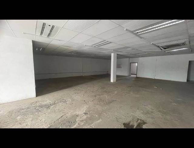 RETAIL PROPERTY TO RENT IN VALHALLA